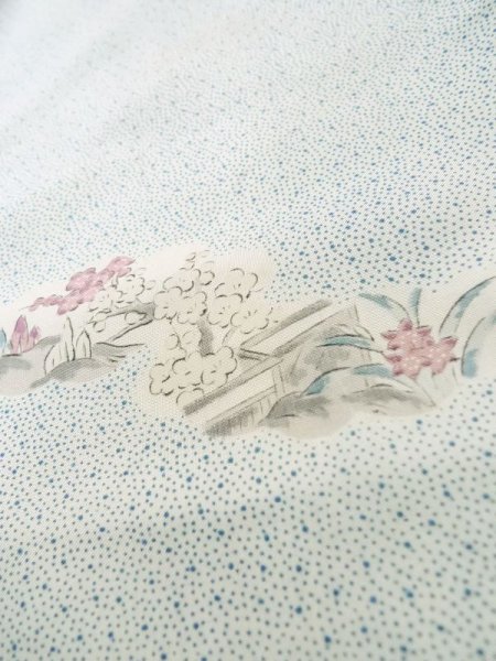 画像9: M0307B  小紋 女性用着物  シルク(正絹)   白, 菊 【中古】 【USED】 【リサイクル】 ★★☆☆☆ (9)