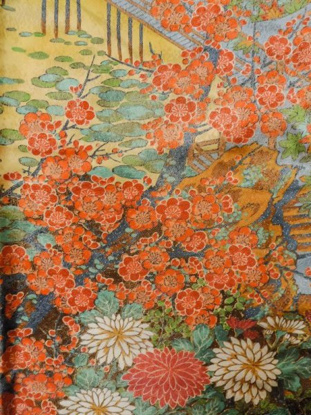 画像4: M0307G  小紋 女性用着物  シルク(正絹)  光沢のある 山吹, 桜 【中古】 【USED】 【リサイクル】 ★★★★☆ (4)