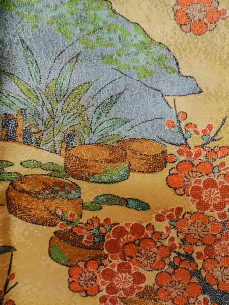画像6: M0307G  小紋 女性用着物  シルク(正絹)  光沢のある 山吹, 桜 【中古】 【USED】 【リサイクル】 ★★★★☆ (6)