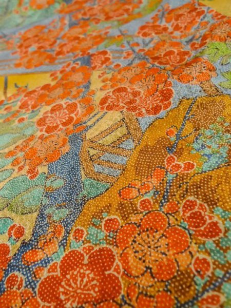 画像12: M0307G  小紋 女性用着物  シルク(正絹)  光沢のある 山吹, 桜 【中古】 【USED】 【リサイクル】 ★★★★☆ (12)