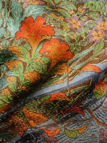 画像17: M0307G  小紋 女性用着物  シルク(正絹)  光沢のある 山吹, 桜 【中古】 【USED】 【リサイクル】 ★★★★☆ (17)