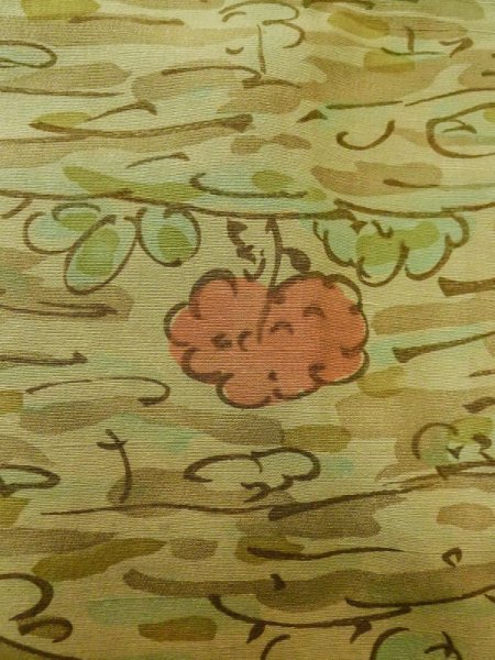 画像5: M0307L  小紋 女性用着物  シルク(正絹) 淡い 薄い トープ, 抽象的模様 【中古】 【USED】 【リサイクル】 ★★☆☆☆ (5)