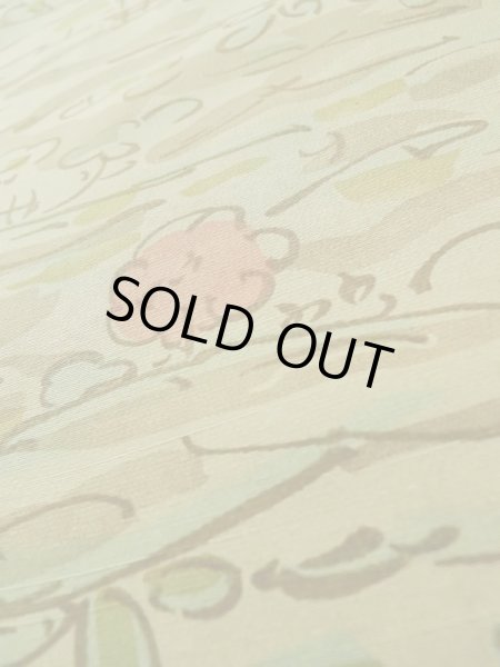 画像9: M0307L  小紋 女性用着物  シルク（正絹） 淡い 薄い トープ, 抽象的模様 【中古】 【USED】 【リサイクル】 ★★☆☆☆ (9)