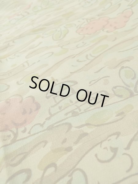 画像10: M0307L  小紋 女性用着物  シルク（正絹） 淡い 薄い トープ, 抽象的模様 【中古】 【USED】 【リサイクル】 ★★☆☆☆ (10)