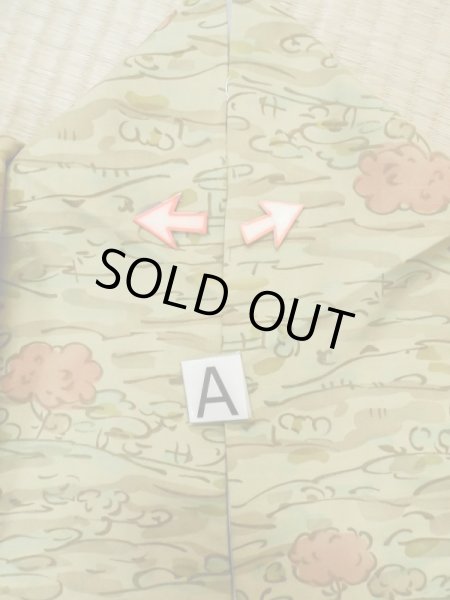 画像14: M0307L  小紋 女性用着物  シルク（正絹） 淡い 薄い トープ, 抽象的模様 【中古】 【USED】 【リサイクル】 ★★☆☆☆ (14)