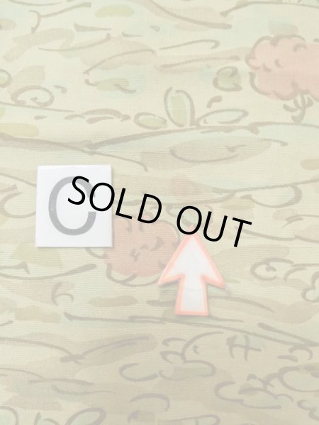 画像16: M0307L  小紋 女性用着物  シルク（正絹） 淡い 薄い トープ, 抽象的模様 【中古】 【USED】 【リサイクル】 ★★☆☆☆ (16)