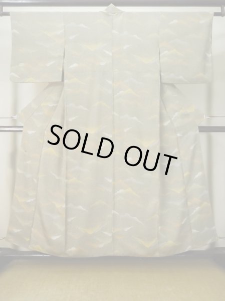 画像1: M0307P  小紋 女性用着物  シルク（正絹）   茶色, 小さな点々 【中古】 【USED】 【リサイクル】 ★★☆☆☆ (1)