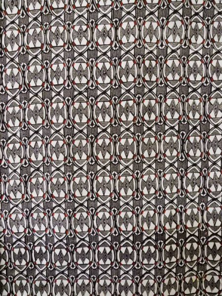 画像4: M0307Q  小紋 女性用着物  シルク(正絹)   黒, 抽象的模様 【中古】 【USED】 【リサイクル】 ★★★☆☆ (4)