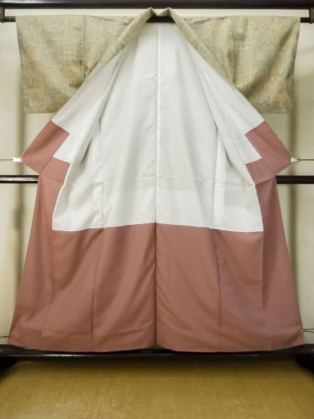 画像2: M0307U Mint  小紋 女性用着物  シルク(正絹) 淡い 薄い オリーブ, 小さな点々 【中古】 【USED】 【リサイクル】 ★★★★☆ (2)