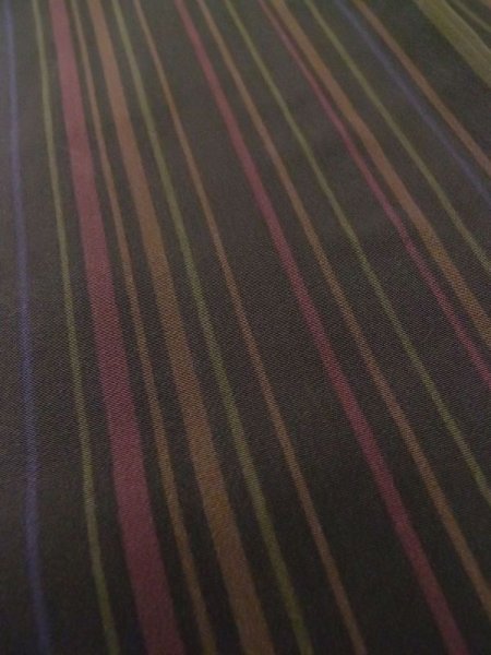 画像8: M0307Z  小紋 女性用着物  シルク(正絹) 淡い 深い 茶色, 縞 深い【中古】 【USED】 【リサイクル】 ★★★★☆ (8)