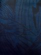 画像5: M0315A  大島紬 女性用着物  シルク（正絹） 淡い 深い 青, 抽象的模様 【中古】 【USED】 【リサイクル】 ★★☆☆☆ (5)