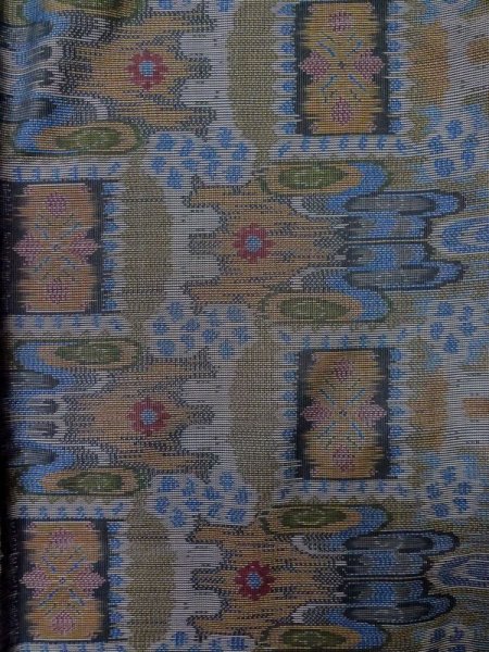 画像3: M0315T Mint  大島紬 女性用着物  シルク(正絹)  淡い マルチカラー, 抽象的模様 淡い【中古】 【USED】 【リサイクル】 ★★★★☆ (3)