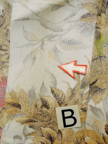 画像15: M0315U  織 女性用着物  シルク（正絹）   アイボリー, バラ 【中古】 【USED】 【リサイクル】 ★★☆☆☆ (15)