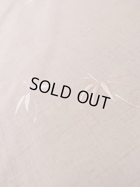 画像8: M0315Y  付下げ 女性用着物  シルク（正絹）  淡い 桃色, 笹 【中古】 【USED】 【リサイクル】 ★★★☆☆ (8)