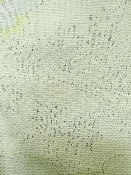 画像5: M0315Z  紬 女性用着物  シルク(正絹) 淡い 薄い 黄緑色, 花 【中古】 【USED】 【リサイクル】 ★★☆☆☆ (5)