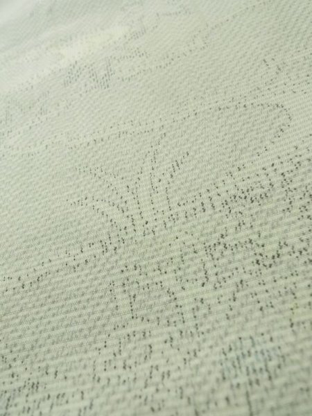 画像8: M0315Z  紬 女性用着物  シルク(正絹) 淡い 薄い 黄緑色, 花 【中古】 【USED】 【リサイクル】 ★★☆☆☆ (8)