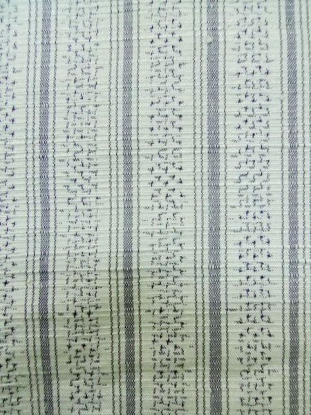 画像5: M0316A  紬 女性用着物  シルク(正絹)  淡い 水色, 花 【中古】 【USED】 【リサイクル】 ★★☆☆☆ (5)