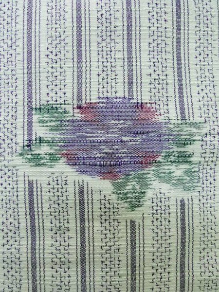 画像6: M0316A  紬 女性用着物  シルク(正絹)  淡い 水色, 花 【中古】 【USED】 【リサイクル】 ★★☆☆☆ (6)