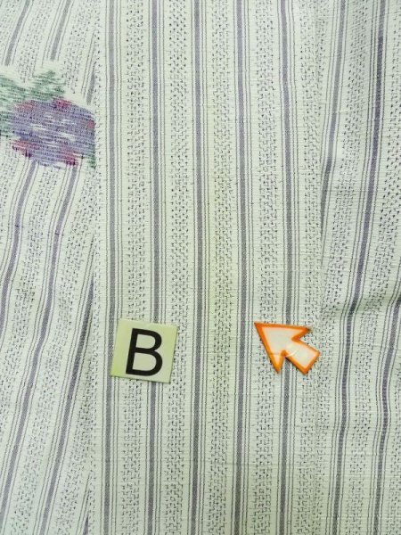 画像13: M0316A  紬 女性用着物  シルク(正絹)  淡い 水色, 花 【中古】 【USED】 【リサイクル】 ★★☆☆☆ (13)