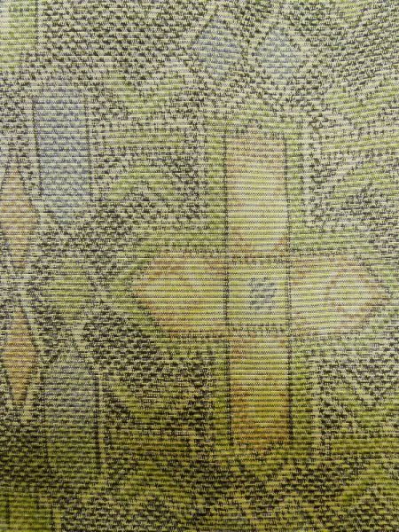 画像5: M0316D  大島紬 女性用着物  シルク(正絹)  淡い 黄緑色, 幾何学模様 【中古】 【USED】 【リサイクル】 ★★★★☆ (5)