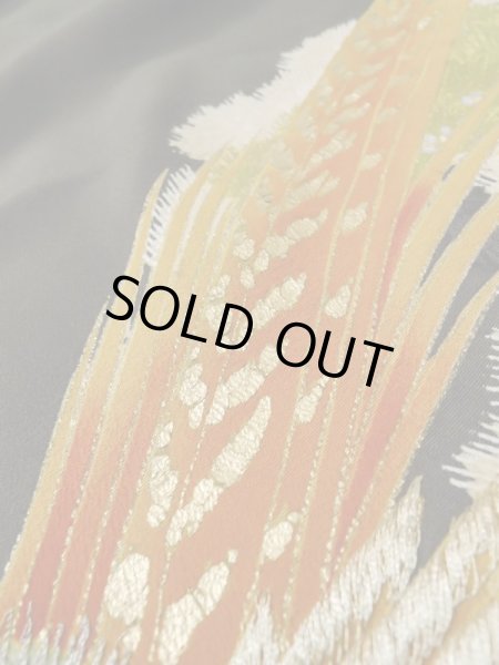 画像13: M0328A  留袖 女性用着物 比翼仕立て シルク（正絹）   黒, 松/松葉 【中古】 【USED】 【リサイクル】 ★★☆☆☆ (13)