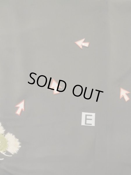 画像22: M0328A  留袖 女性用着物 比翼仕立て シルク（正絹）   黒, 松/松葉 【中古】 【USED】 【リサイクル】 ★★☆☆☆ (22)