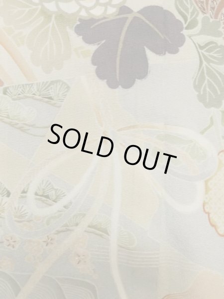 画像10: M0328F  留袖 女性用着物 染分け シルク（正絹）   黒, ぼたん 【中古】 【USED】 【リサイクル】 ★★☆☆☆ (10)