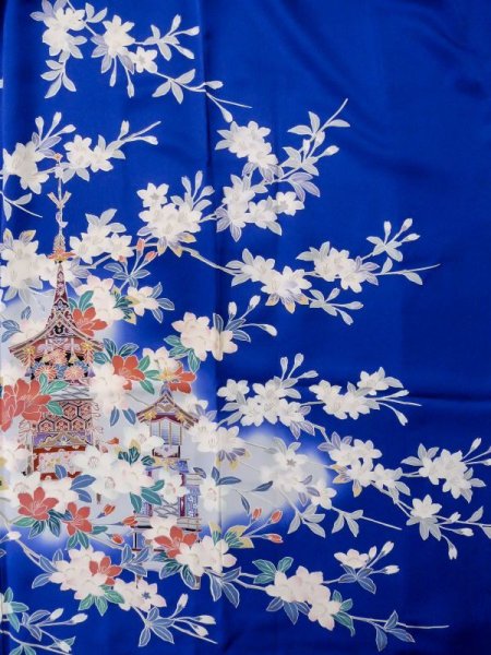 画像6: M0328I  振袖 女性用着物 山車柄 シルク(正絹)   青, 桜 【中古】 【USED】 【リサイクル】 ★★☆☆☆ (6)