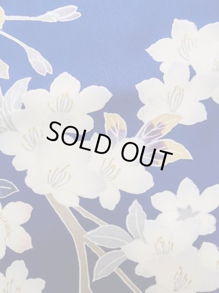 画像12: M0328I  振袖 女性用着物 山車柄 シルク（正絹）   青, 桜 【中古】 【USED】 【リサイクル】 ★★☆☆☆ (12)