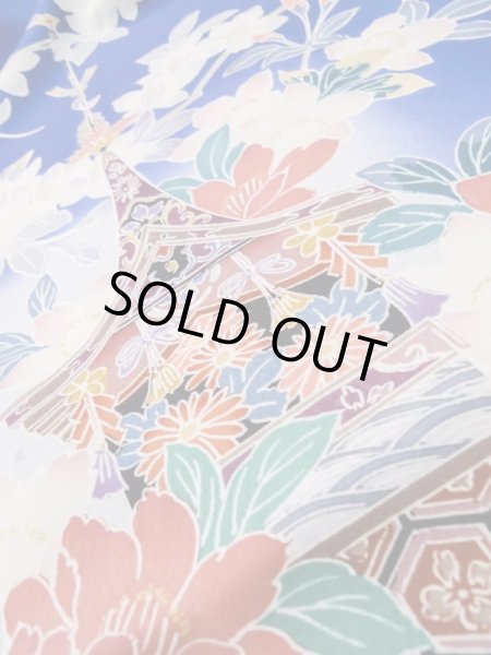 画像15: M0328I  振袖 女性用着物 山車柄 シルク（正絹）   青, 桜 【中古】 【USED】 【リサイクル】 ★★☆☆☆ (15)