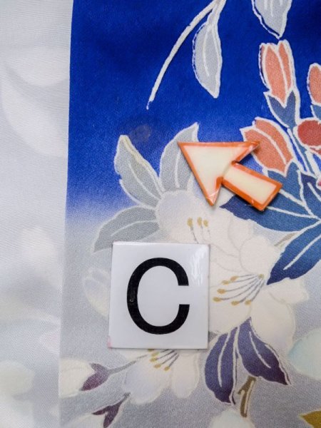 画像22: M0328I  振袖 女性用着物 山車柄 シルク(正絹)   青, 桜 【中古】 【USED】 【リサイクル】 ★★☆☆☆ (22)