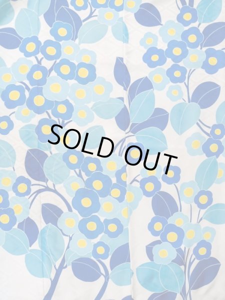 画像5: M0328J  振袖 女性用着物  シルク（正絹）   白, 花 【中古】 【USED】 【リサイクル】 ★★☆☆☆ (5)