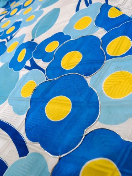 画像10: M0328J  振袖 女性用着物  シルク(正絹)   白, 花 【中古】 【USED】 【リサイクル】 ★★☆☆☆ (10)