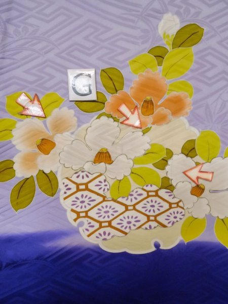 画像28: M0328M  訪問着 女性用着物  シルク(正絹) 淡い 紫み 青, ぼたん 淡い【中古】 【USED】 【リサイクル】 ★★☆☆☆ (28)