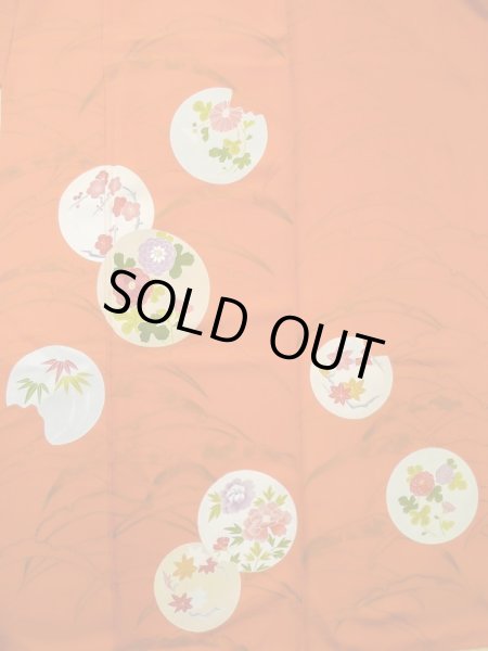 画像4: M0328O  付下げ 女性用着物  シルク(正絹)   橙色, ぼたん 【中古】 【USED】 【リサイクル】 ★★☆☆☆ (4)