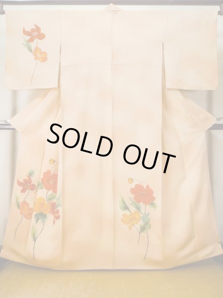 画像1: M0328P  付下げ 女性用着物  シルク（正絹） 淡い 薄い 橙色, 花 【中古】 【USED】 【リサイクル】 ★★☆☆☆ (1)