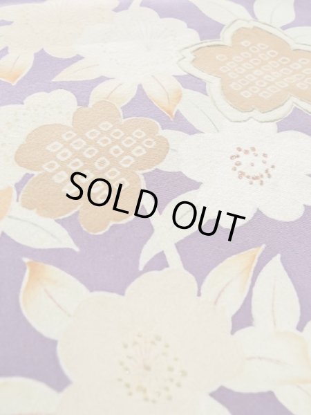 画像11: M0328Q  訪問着 女性用着物  シルク（正絹）   紫色, 花 【中古】 【USED】 【リサイクル】 ★★☆☆☆ (11)