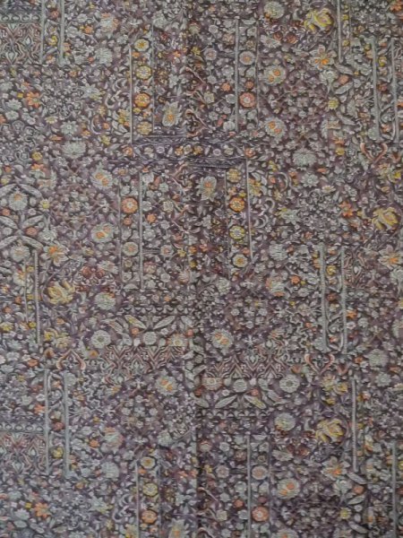 画像4: M0328V  小紋 女性用着物  シルク(正絹) 淡い 薄い 緑色, 更紗 灰色がかった【中古】 【USED】 【リサイクル】 ★★★★☆ (4)