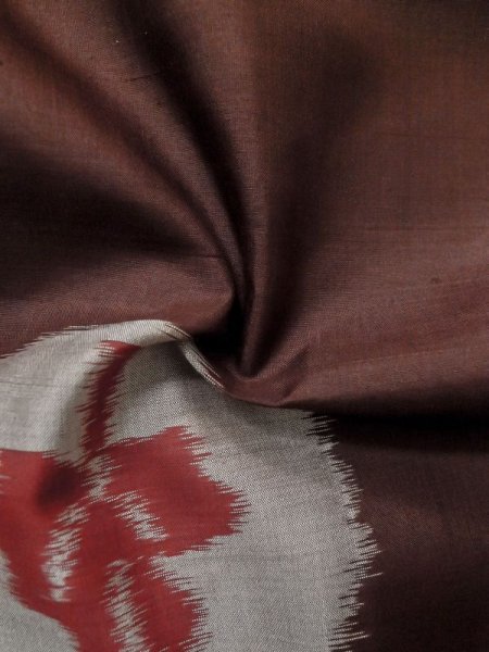 画像9: M0329C  羽織 女性用着物  シルク（正絹）   茶色, 木 【中古】 【USED】 【リサイクル】 ★★★☆☆ (9)