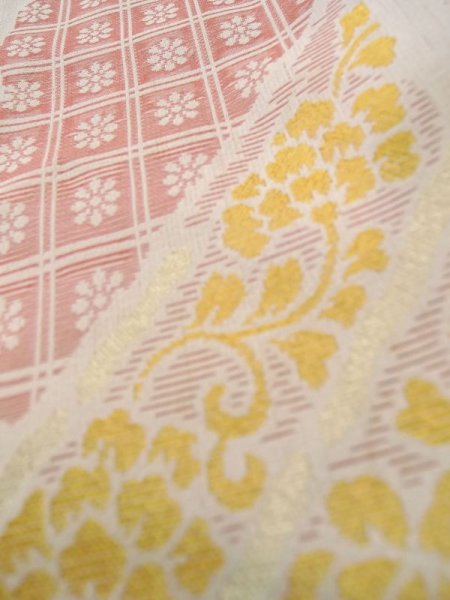 画像8: M0329D  羽織 女性用着物  シルク(正絹)   アイボリー, 花 【中古】 【USED】 【リサイクル】 ★★☆☆☆ (8)