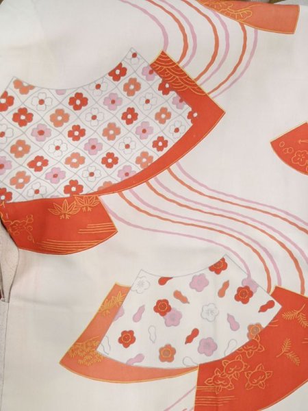 画像11: M0329D  羽織 女性用着物  シルク(正絹)   アイボリー, 花 【中古】 【USED】 【リサイクル】 ★★☆☆☆ (11)