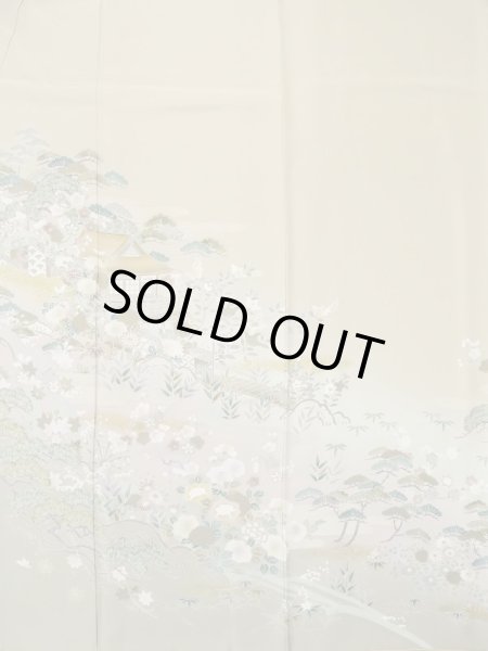 画像4: M0330B  付下げ 女性用着物  シルク(正絹)   ベージュ, ぼたん 【中古】 【USED】 【リサイクル】 ★★★☆☆ (4)