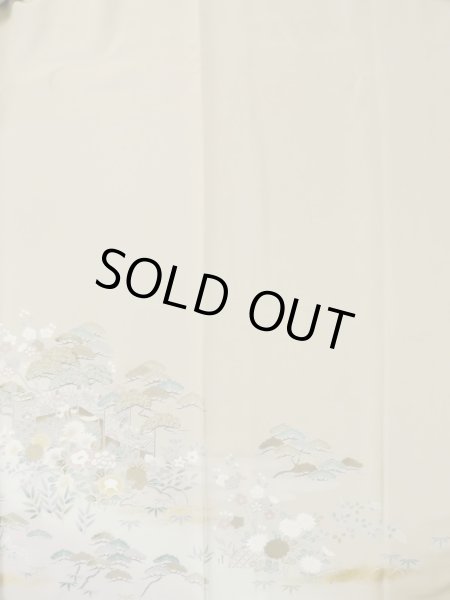 画像5: M0330B  付下げ 女性用着物  シルク(正絹)   ベージュ, ぼたん 【中古】 【USED】 【リサイクル】 ★★★☆☆ (5)