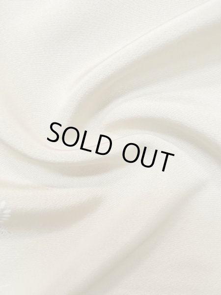 画像18: M0330B  付下げ 女性用着物  シルク(正絹)   ベージュ, ぼたん 【中古】 【USED】 【リサイクル】 ★★★☆☆ (18)