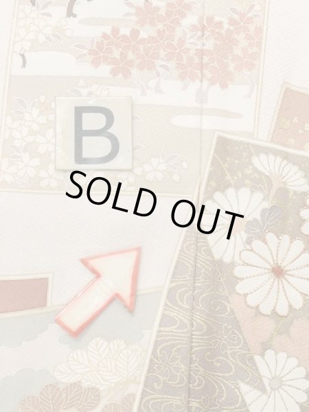 画像16: M0330C  付下げ 女性用着物  シルク(正絹)  淡い 桃色, 桜 【中古】 【USED】 【リサイクル】 ★★★☆☆ (16)