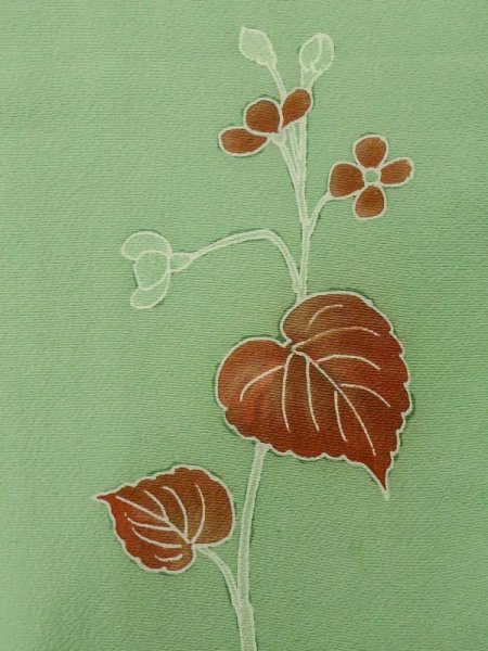 画像7: M0330J  付下げ 女性用着物  シルク(正絹)  薄い 緑色, 花 【中古】 【USED】 【リサイクル】 ★★☆☆☆ (7)
