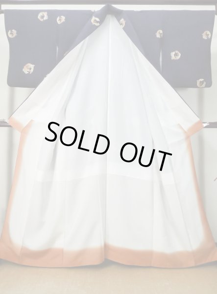 画像2: M0330Q  小紋 女性用着物  シルク(正絹)   紺, 菊 【中古】 【USED】 【リサイクル】 ★★★☆☆ (2)