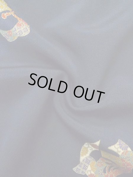 画像9: M0330Q  小紋 女性用着物  シルク(正絹)   紺, 菊 【中古】 【USED】 【リサイクル】 ★★★☆☆ (9)