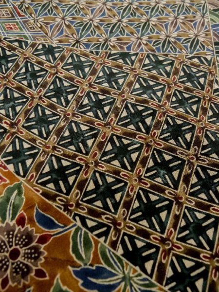 画像11: M0330S  小紋 女性用着物  シルク(正絹) 淡い 深い 山吹, 花 【中古】 【USED】 【リサイクル】 ★★★★☆ (11)