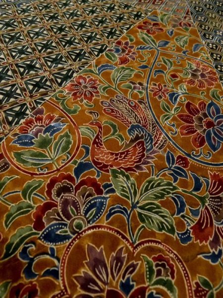 画像12: M0330S  小紋 女性用着物  シルク(正絹) 淡い 深い 山吹, 花 【中古】 【USED】 【リサイクル】 ★★★★☆ (12)